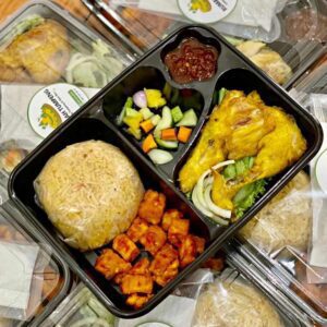 Nasi Kebuli Extra ambal Balado dan acar nanas