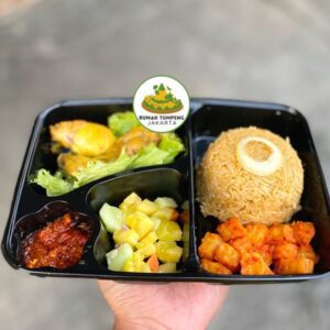 rekomendasi nasi kebuli untuk acara