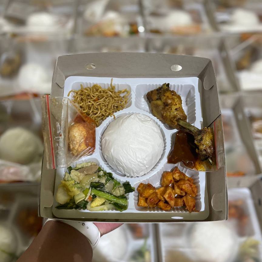 nasi box ayam kecap