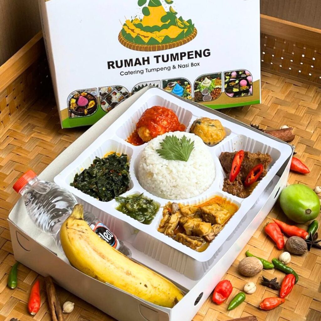 Nasi Box Minang Spesial + Buah dan Air Mineral