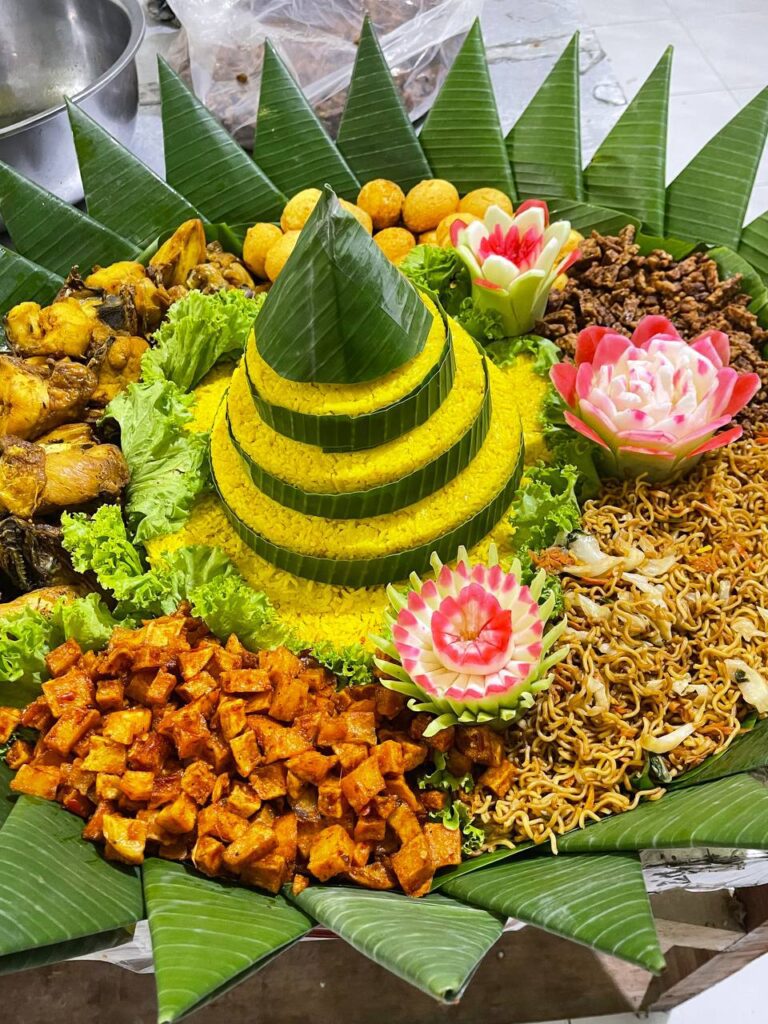 Tumpeng Tampah Basic 35 porsi A