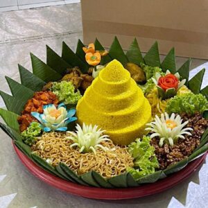 Nasi Tumpeng Pasar Rebo Jakarta Timur