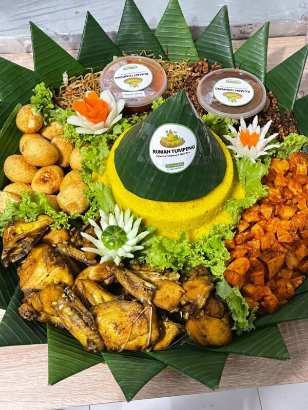 nasi tumpeng cempaka putih