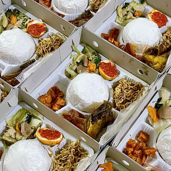Nasi Box Muara Gembong (Muaragembong) Kabupaten Bekasi