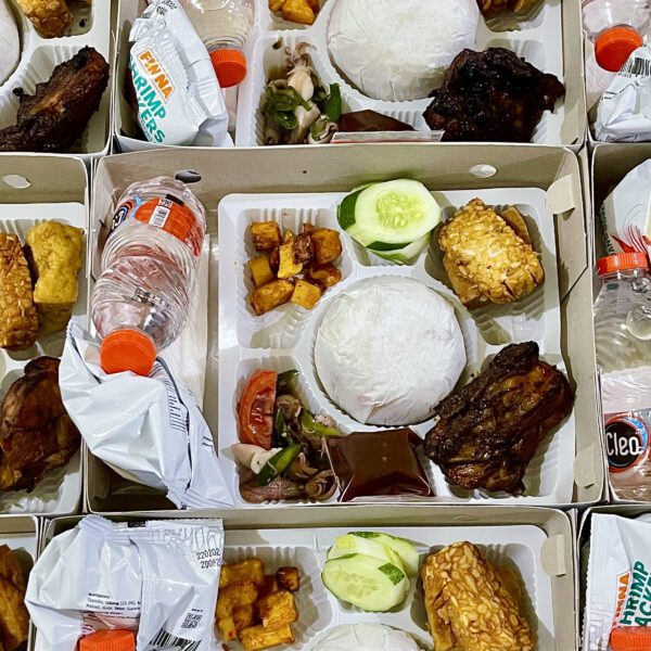 Nasi Box Pebayuran Kabupaten Bekasi