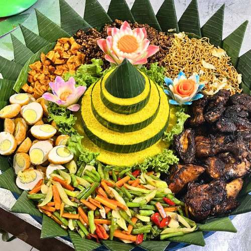 Tumpeng Tampah Extra
