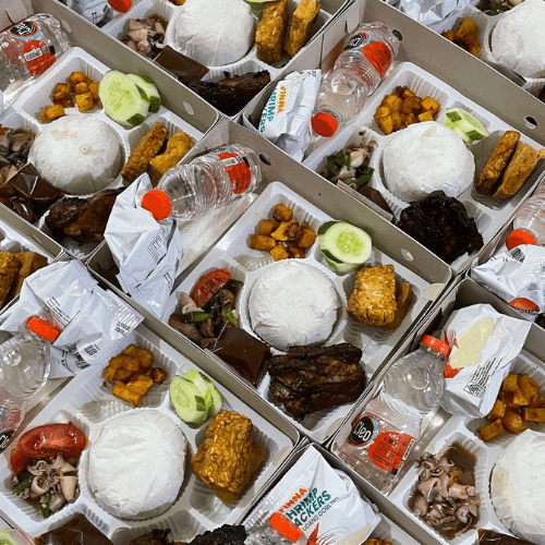 nasi box full liwet