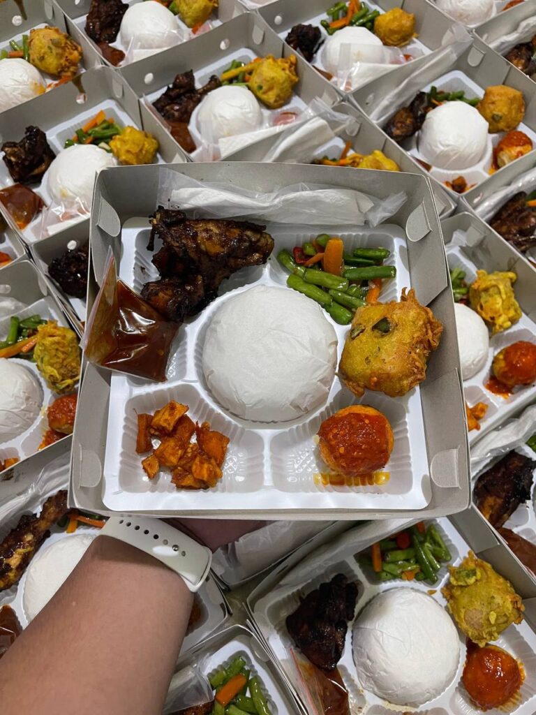Nasi Box Ekstra Ayam Bakar