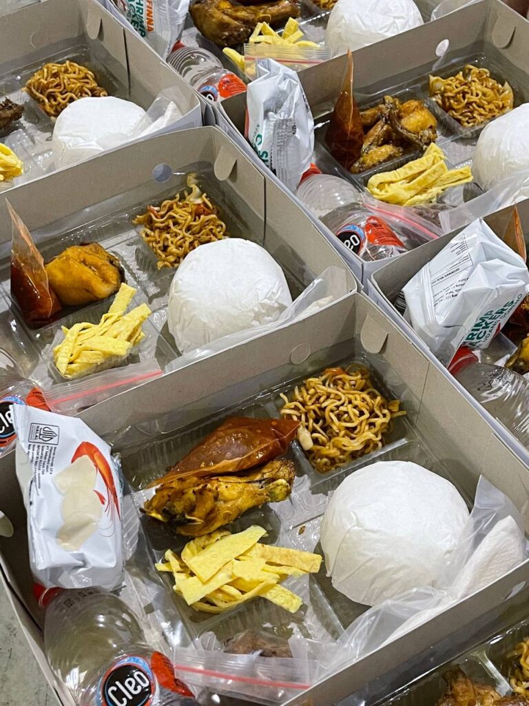 Nasi Box Full Basic