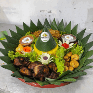 Tumpeng Tampah Basic