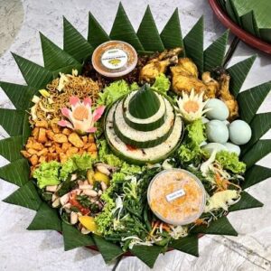 Nasi Tumpeng Cisarua Kabupaten Bogor