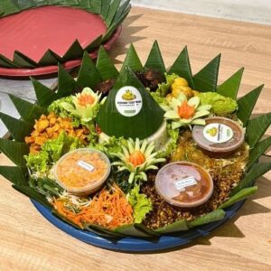 Nasi Tumpeng Curug Kabupaten Tangerang